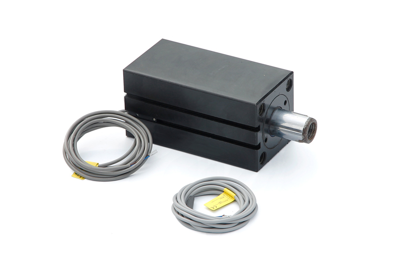 薄型感应型油缸